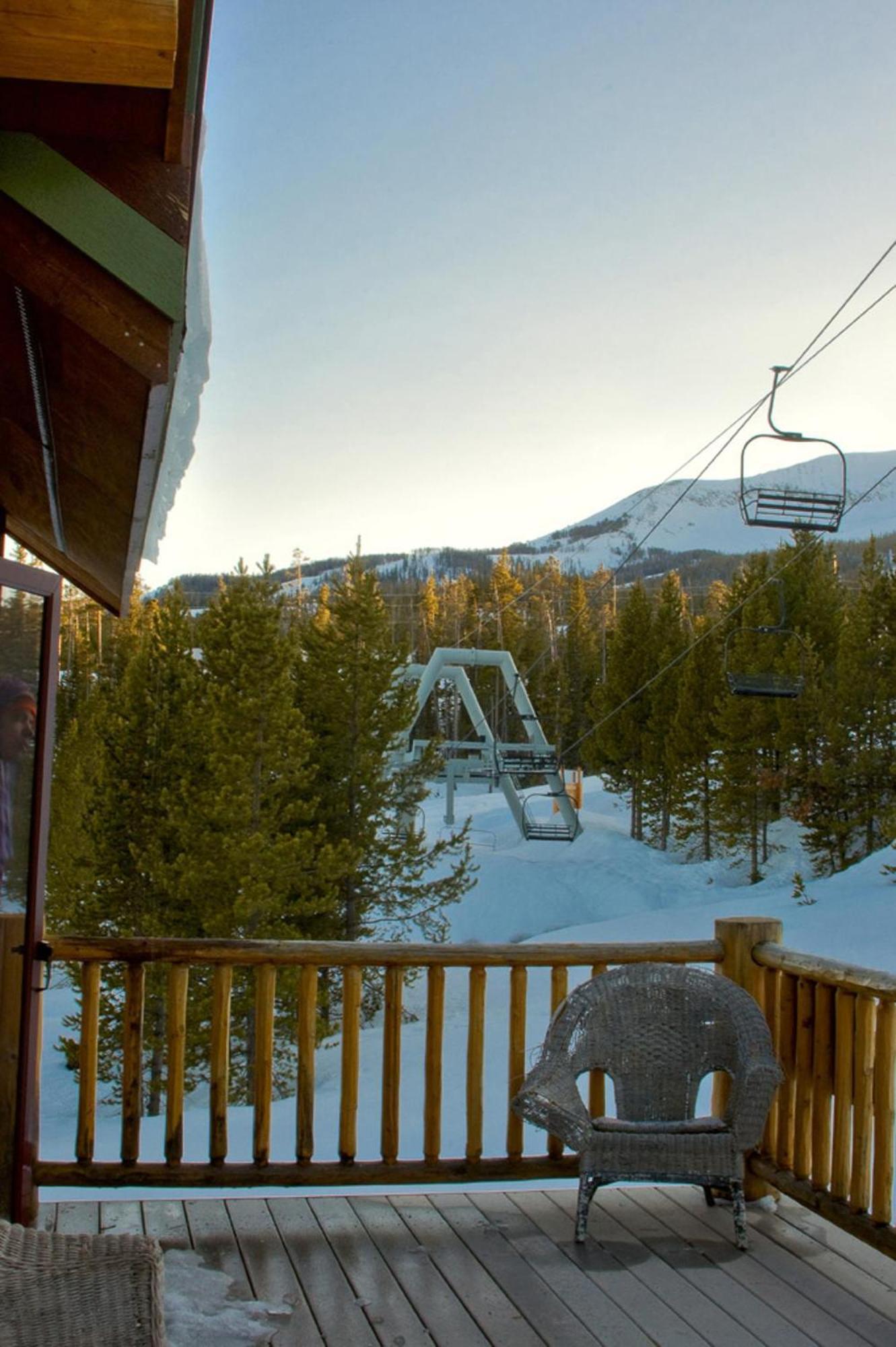 Twin Lift Lodge Big Sky Exterior photo